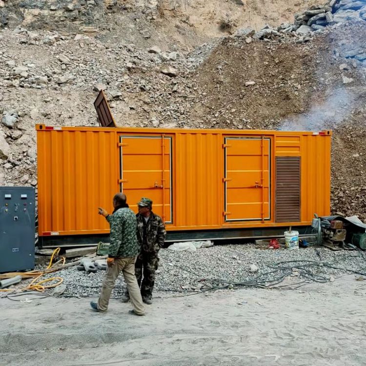 尤溪如何选择适合自己的 800KW 柴油发电机组?